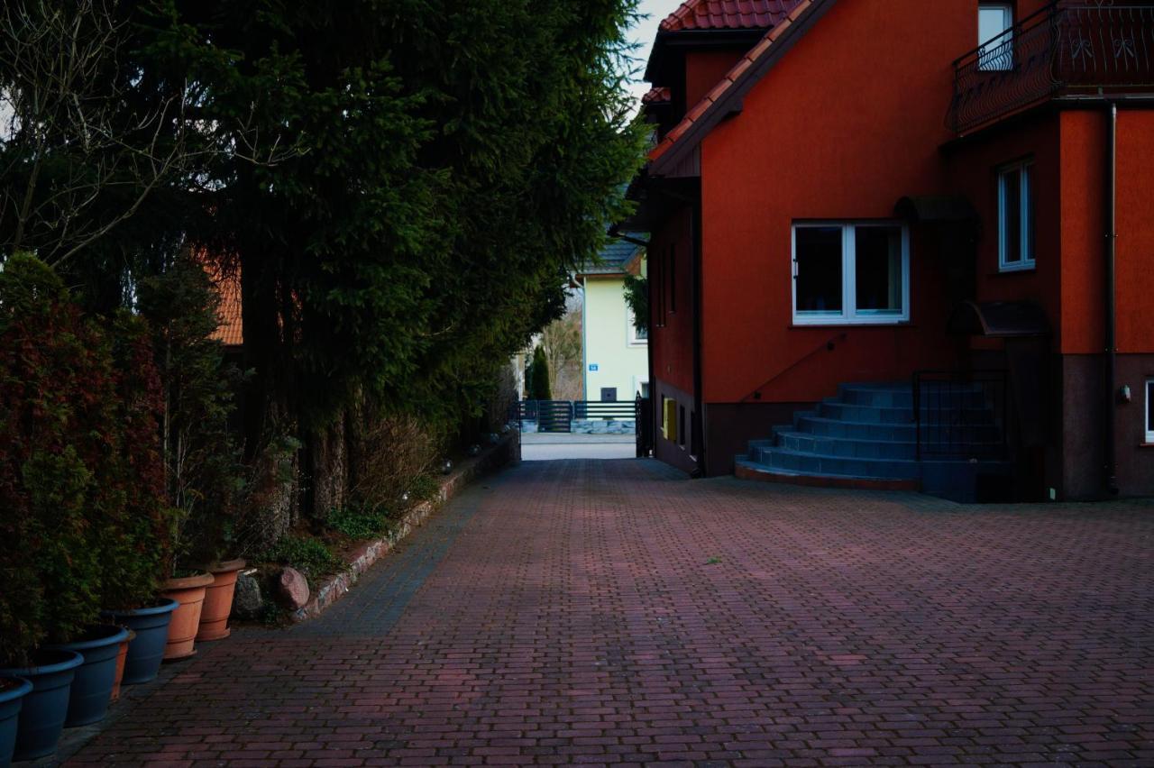Mikołajki E&M B&B 외부 사진