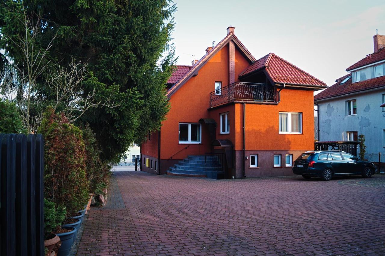 Mikołajki E&M B&B 외부 사진