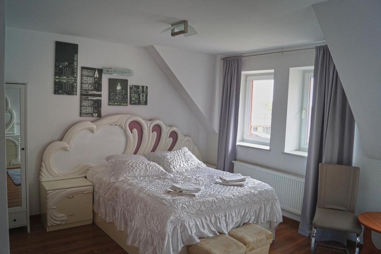 Mikołajki E&M B&B 외부 사진